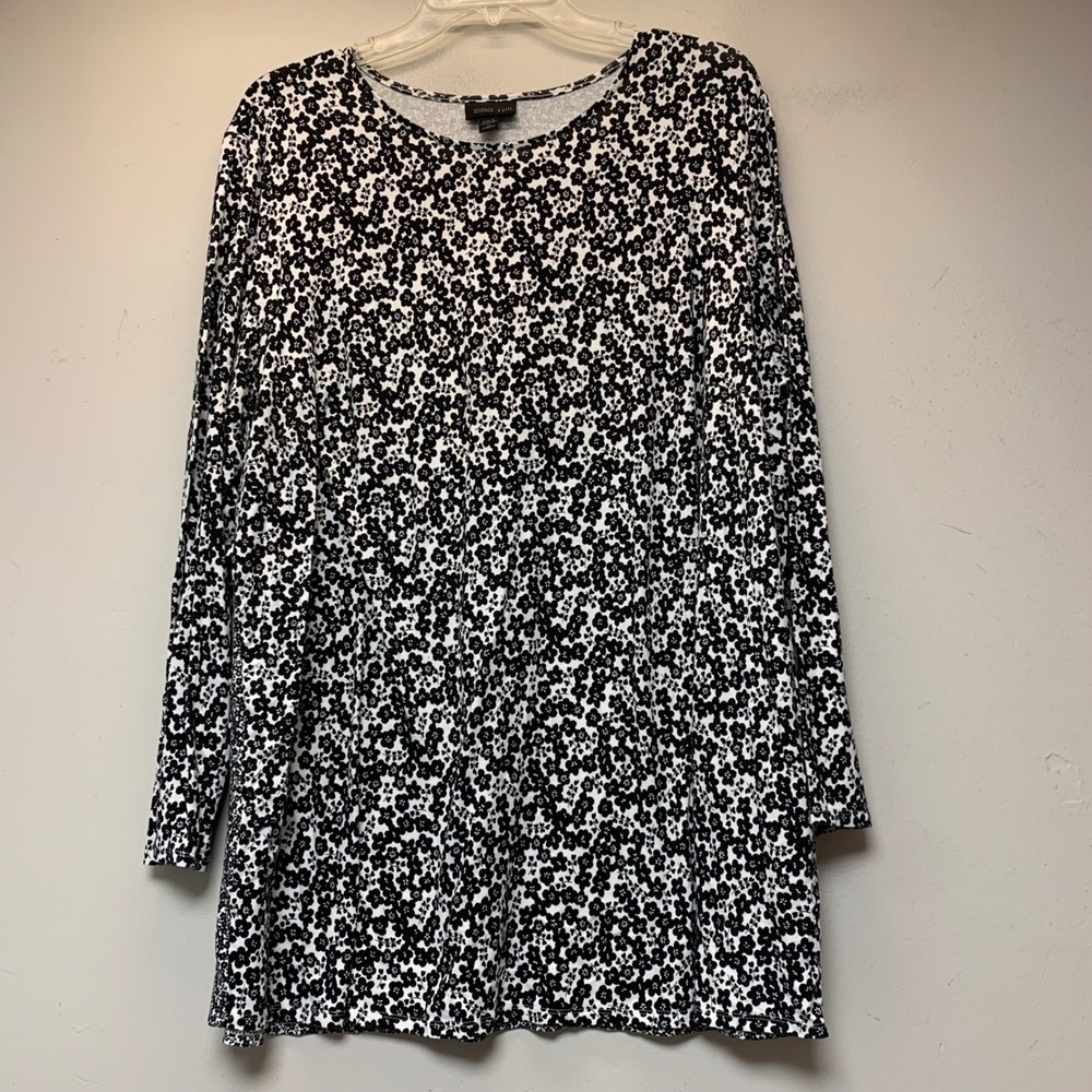 J. Jill Tunic Top Womens 2X Black White Floral Wearever Layered Back Excellent
